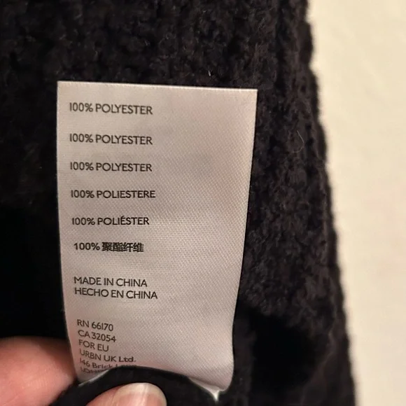 Urban Outfitters Black Cropped Button Sweater Cardigan Textured Long Sleeve XS - Picture 4 of 12